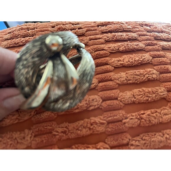 Vintage SELINI signed Etched Gold tone Clamper Hinged Adjustable Bracelet 1960’s - Picture 9 of 12